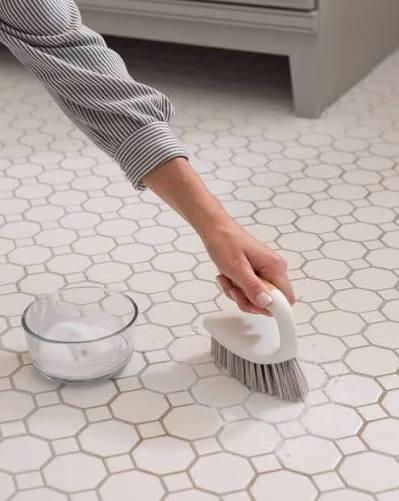 Banyo Derzleri Nasıl Temizlenir?